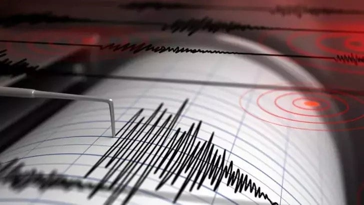 Hakkari'de 4.4'lük deprem